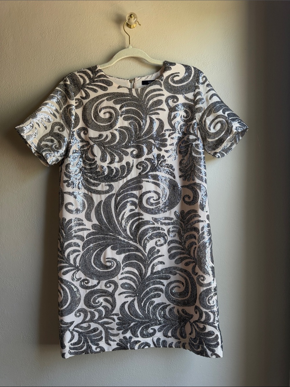 Forever 21 Sequin Shift Dress in Silver and Ivory
